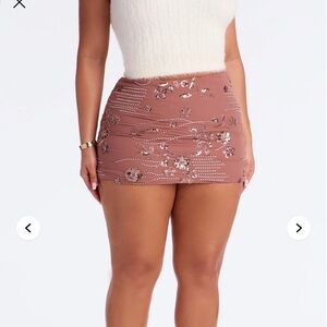 Fashion nova mini skirt mauve floral skirt with sequins